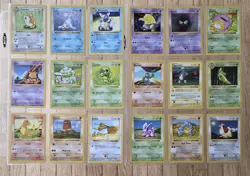 Pokemon Near Complete Shadowless Base Set 99/102 TCG Card Vintage - Image 3