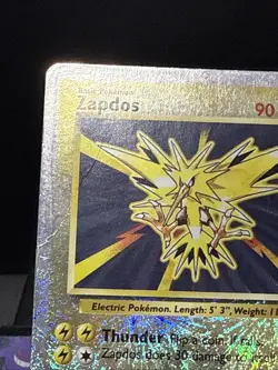 Pokemon Card Zapdos 19/110 Legendary Collection Set Reverse Holo Rare Played - Image 2