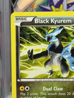 Pokemon TCG Black Kyurem Boundaries Crossed 100/149 Cracked Ice Holo - Image 3