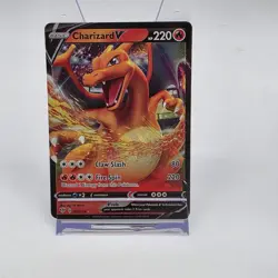 Pokemon TCG SWSH Charizard v Ultra Rare Holo Card 019/189 Darkness Ablaze - Image 1