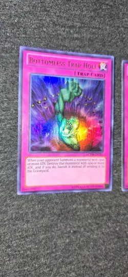 2 Bottomless Trap Hole LCYW-EN181 Legendary Collection 3: Yugi's World Unlimited - Image 2