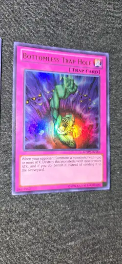 2 Bottomless Trap Hole LCYW-EN181 Legendary Collection 3: Yugi's World Unlimited - Image 4