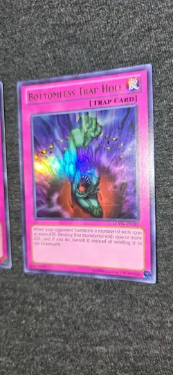 2 Bottomless Trap Hole LCYW-EN181 Legendary Collection 3: Yugi's World Unlimited - Image 5