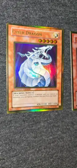 2 Cyber Dragon GLD1-EN022 Gold Series 2008 Limited Edition - Image 3