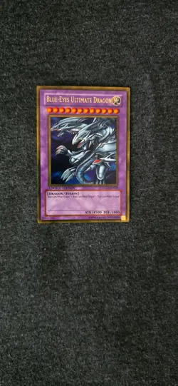 Blue-Eyes Ultimate Dragon GLD1-EN028 Gold Series 2008 Limited Edition - Image 1