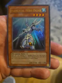 1996 Yugioh Elemental Hero Ocean # Jump-en013 - Image 1