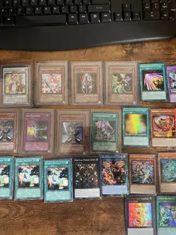 Lot Of Yuigoh Cards W/Tin; 150 Base, Holo, Etc - Image 4