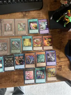 Lot Of Yuigoh Cards W/Tin; 150 Base, Holo, Etc - Image 5