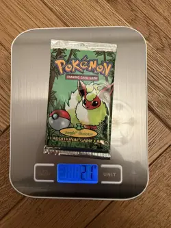 Pokemon TCG Jungle Pack Sealed Vintage Heavy 21g - Image 3