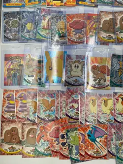 1999/2000 Topps Pokemon Tv Animation Series 1/2 Cards/Holos-Lot of 190+ cards - Image 2