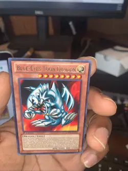 blue eyes toon dragon 1st edition LCYW-EN103 - Image 4