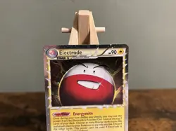 Pokemon TCG Electrode Prime Triumphant 93/102 Holo Holo Rare Prime - Image 2