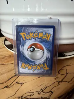 Pokemon TCG Mew VMAX Ultra Rare Holo Swsh08: Fusion Strike 114/264 NM Condition - Image 2