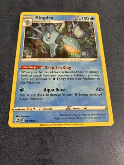Pokemon TCG - Kingdra 033/163 - Holo Rare - Battle Styles - Nm / Mint - Image 2