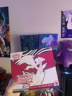 Pokemon TCG White Flare Elite Trainer Box - Image 1