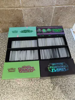 2000 Pokemon card job lot bulk collection includes Holo/Rev Holo and box - Image 2