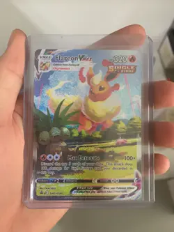 Flareon VMAX SWSH180 SWSH: Sword & Shield Promo Cards Holo & More - Image 1