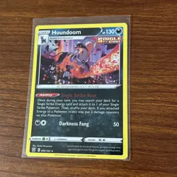 Pokemon Houndoom Holo Rare SWSH05: Battle Styles 096/163 - Image 1