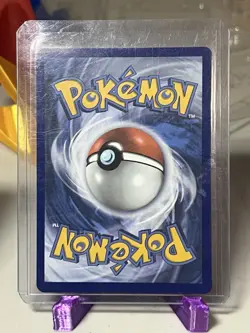 Pokemon TCG Pikachu VMAX Vivid Voltage 044/185 Regular Ultra Rare - Image 2