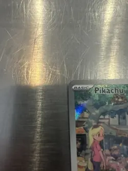 Pokemon Pikachu TCG Scarlet & Violet 151 Card 173/165 Holo Illustration Rare - Image 4