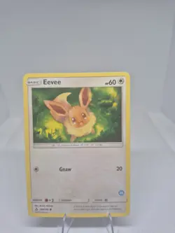 Eevee - 104/156 - Deck EXCLUSIVE 26 :Sun & Moon Ultra Prism LP Pokemon Card - Image 1