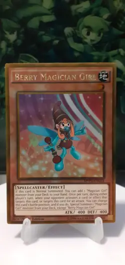 Berry Magician Girl GOLD RARE 1st Ed VLP/LP MVP1-ENG14 - Image 1
