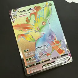 Pokemon TCG Leafeon VMAX (Secret) 204/203 SWSH07: Evolving Skies Holo NM/M - Image 1