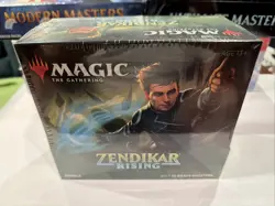 Magic: The Gathering Zendikar Rising Bundle Kit with 10 Draft Boosters - Image 1