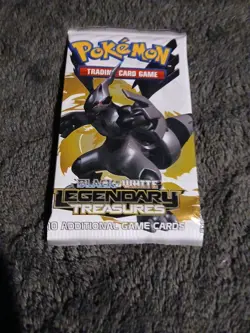 Pokemon Black And White Legendary Treasures Sealed Booster Pack 2013 - Image 2