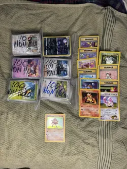 Pokemon Collectors Bulk Lot 600+ Cards 100 Trainers Holo Hitmonchan + 10 Vint - Image 1
