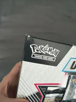 Pokemon Unova Heavy Hitters Premium Scarlet & Violet Black Bolt & White Flare - Image 3