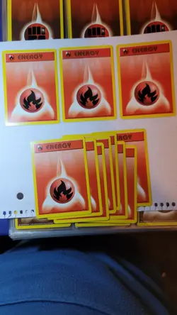 Pokemon Card - Shadowless Base Set - Fire Energy 98/102 1999 - Image 3