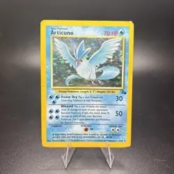 Articuno Holo Rare Pokemon Vintage Unlimited Fossil 2/62 DMG -g - Image 1