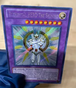 Elemental HERO The Shining PRC1-ENV01 Secret Rare Yu-Gi-Oh Limited LP - Image 2