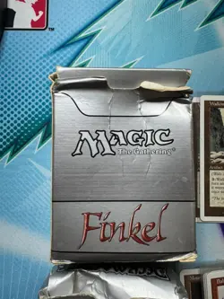 MTG Deckmasters Garfield Vs Finkel Full Decks, Cards Nearmint/LP, Deckboxes used - Image 5