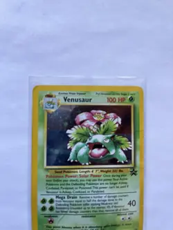 Pokemon Trading Card Game Venusaur Black Star Promo 13 HP/Damaged - Image 3