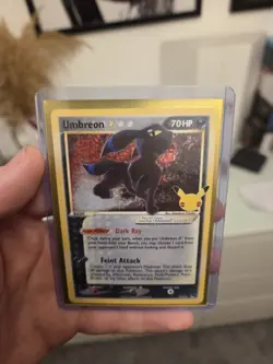 Umbreon Gold Star 17/17 Celebrations 25th Anniversary Pokemon Card TCG NM - Image 1