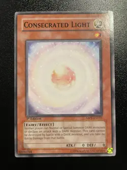 Consecrated Light SDLS-EN022 Yugioh Common 1st Edition NM - Image 1