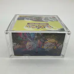 Pokemon TCG Sword & Shield Evolving Skies Booster Box SEALED w/Acrylic - Image 4