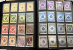HUGE Pokemon Energy Lot. Holo, Gold, Stamped. Top Loader Binders Over 550 cards - Image 2