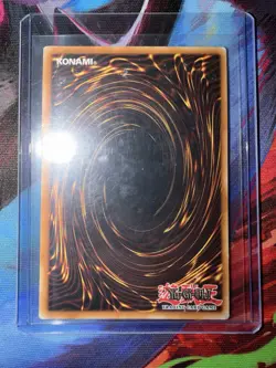 Yu-Gi-Oh! Blue-Eyes White Dragon 1st Edition Ultra Rare Holo SDBE-EN001 - Image 2