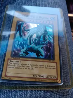 YuGiOh Blue-Eyes White Dragon SKE-001 Super Rare 1st Edition - Image 1