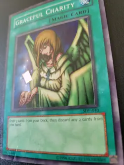 Graceful Charity SDP-040 Yu-Gi-Oh Spell Card MP Classic Staple - Image 5