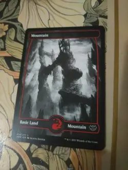 MTG Mountain Innistrad: Crimson Vow 274/277 Regular Land - Image 1