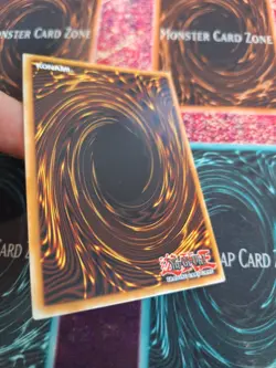 Yugioh Crystal Beast Emerald Tortoise BLCR-EN049 Ultra Rare 1st Edition NM - Image 4