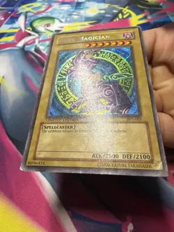 Yu-Gi-Oh! Dark Magician Collector's Tin Secret Rare Promo BPT-001 Damaged Yugioh - Image 3
