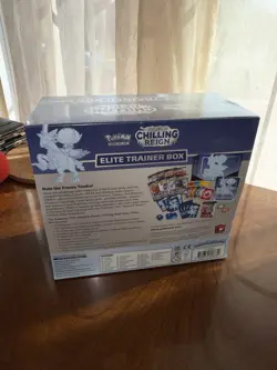 POKEMON SWORD & SHIELD CHILLING REIGN ICE RIDER ETB SEALED - Image 2