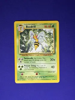 Beedrill 17/102 Rare Base Set 1999 Pokemon Vintage NM Condition -j - Image 1