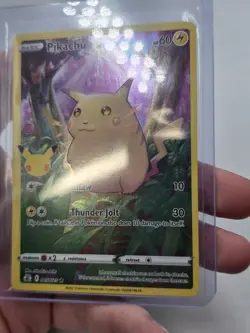 Pokemon TCG Celebrations Pikachu Holo Card 005/025 25th Anniversary - Image 2