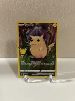 Pokemon Celebrations Pikachu 005/025 25th Anniversary NM - Image 1